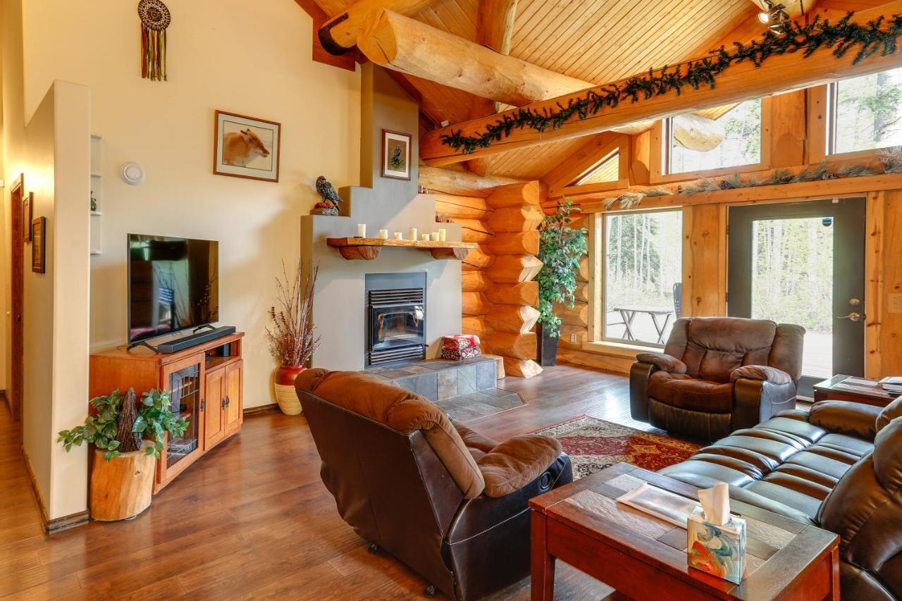 Riverside Log Cabin On-Site Aurora Viewing! North Pole Ngoại thất bức ảnh