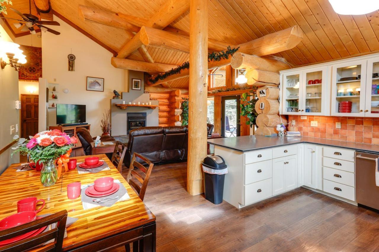 Riverside Log Cabin On-Site Aurora Viewing! North Pole Ngoại thất bức ảnh