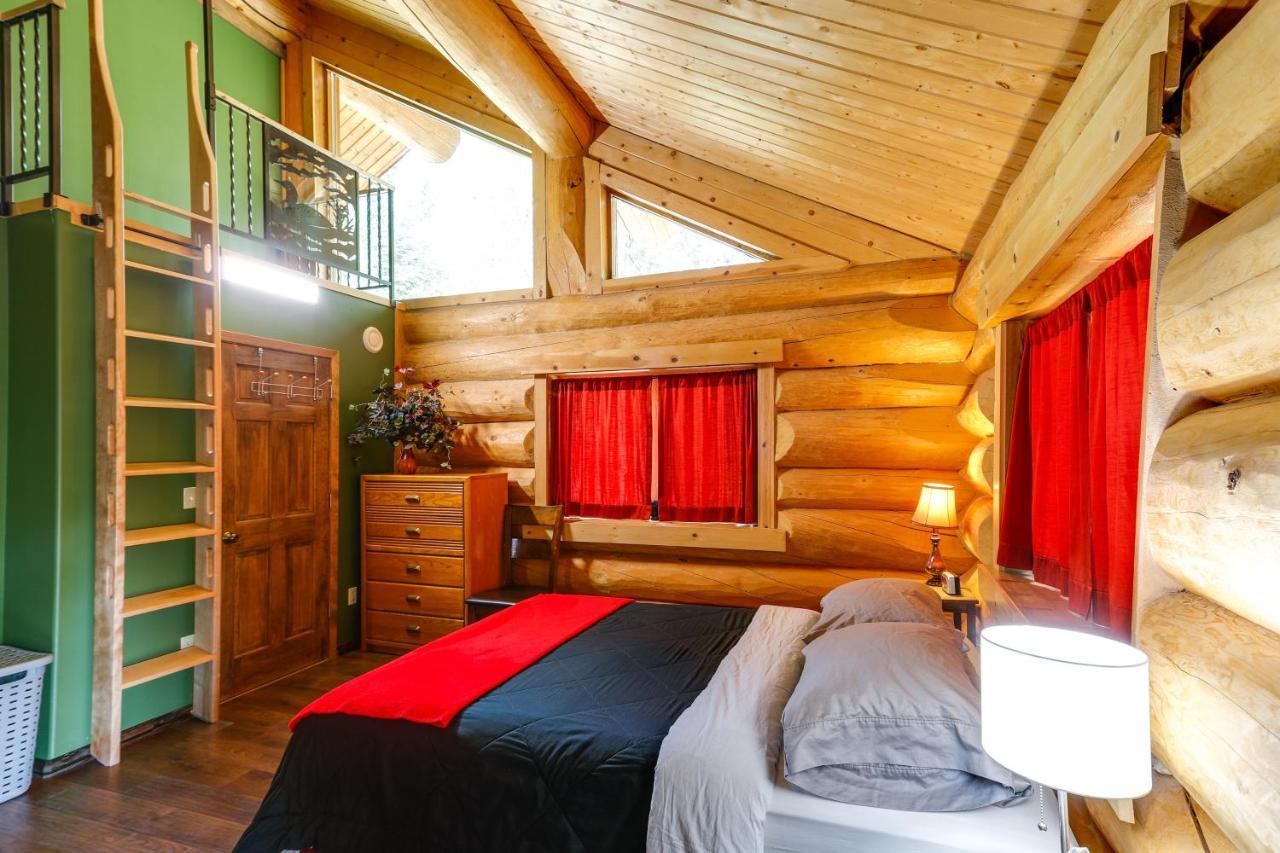 Riverside Log Cabin On-Site Aurora Viewing! North Pole Ngoại thất bức ảnh